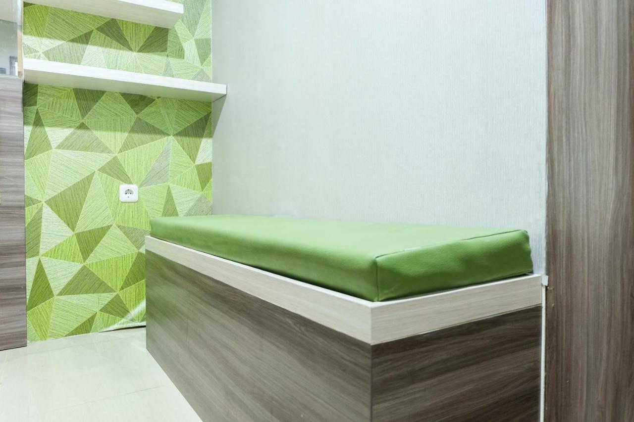 Comfy Studio Apartment Woodland Park Residence By Travelio Джакарта Екстер'єр фото